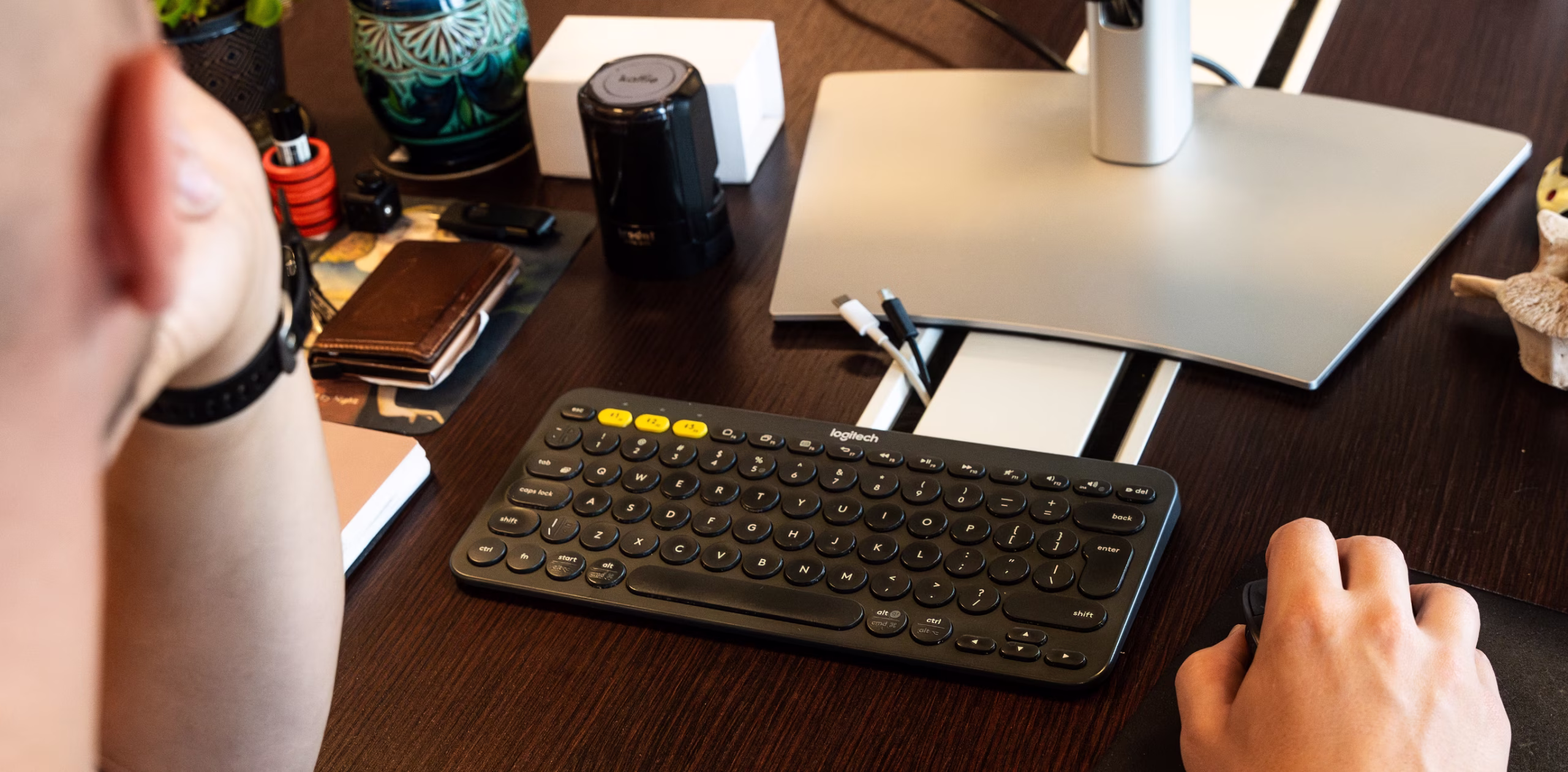 B2B Lead Generation with Cold Email: A Complete Playbook for 2025